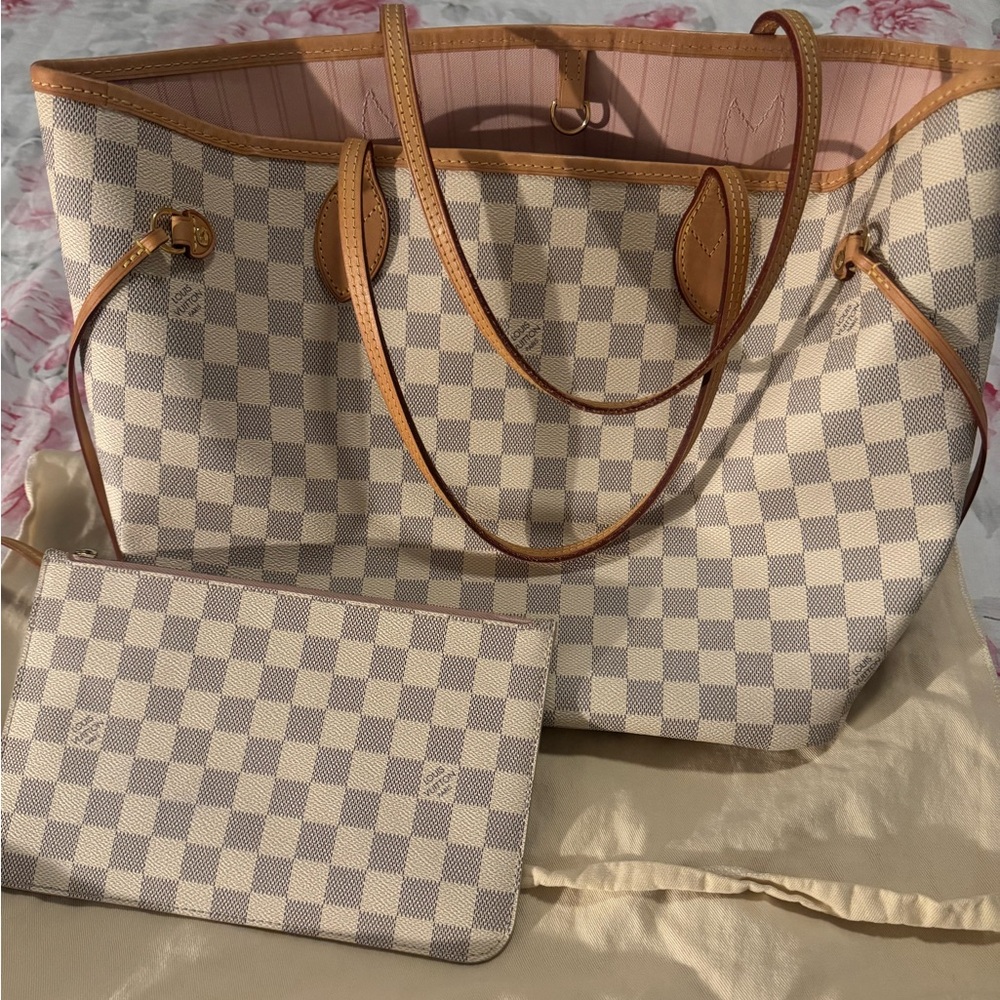 Louis Vuitton Neverfull MM tote (Damier Azur) with pouch and dust bag